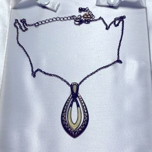 Lia Sophia on the prowl 16-19” necklace 31l63